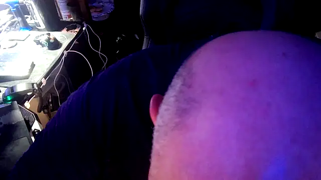 Drake DVamp online show from 31, 10, 2025