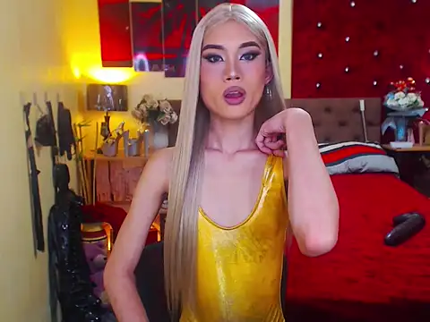 MeatyhorsecockMistress online show from 15, 11, 2025