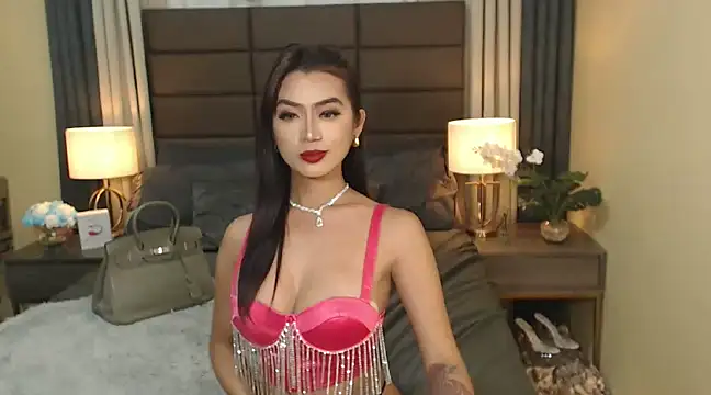 MajaSalvador online show from 21, 3, 2025