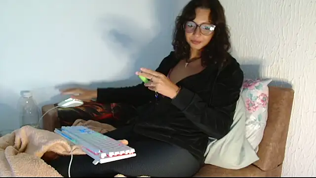 myamillor online show from 23, 2, 2026