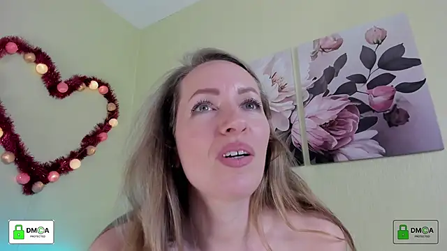 Queenymel online show from 2, 3, 2025