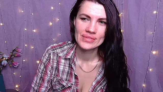 Snapshot of MilaLoona chatting on 24, 2, 2026 MilaLoona online show from 24, 2, 2026