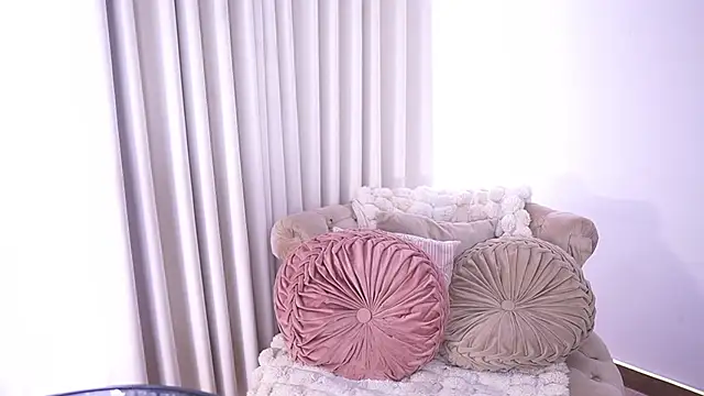 divavirtual11 online show from 30, 11, 2025