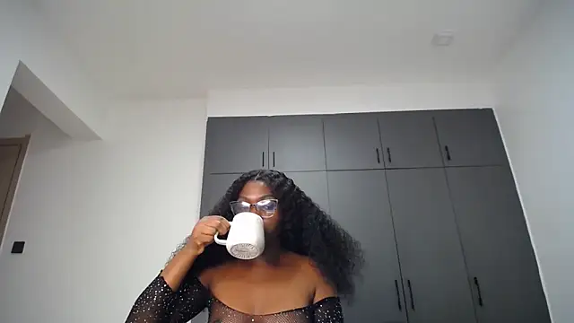 Pretty Liya08 online show from 18, 5, 2026