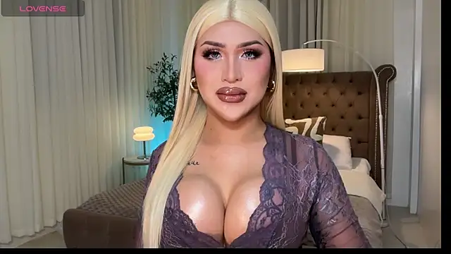 Your Majesty Tyra online show from 23, 3, 2026