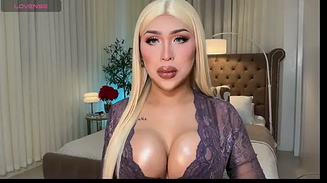 Your Majesty Tyra online show from 16, 3, 2026