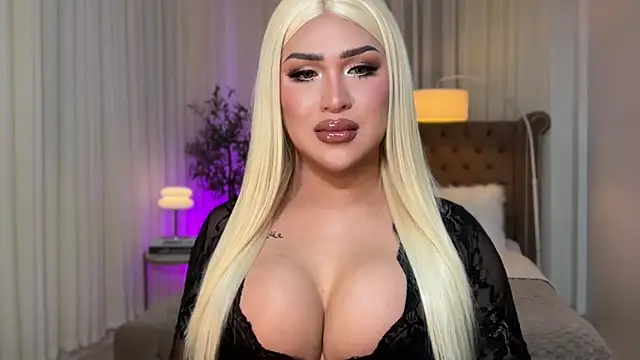 Your Majesty Tyra online show from 27, 9, 2025