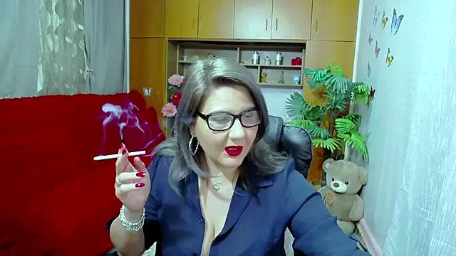 LucilleFenlys online show from 6, 12, 2024