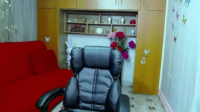 LucilleFenlys online show from 12, 3, 2025