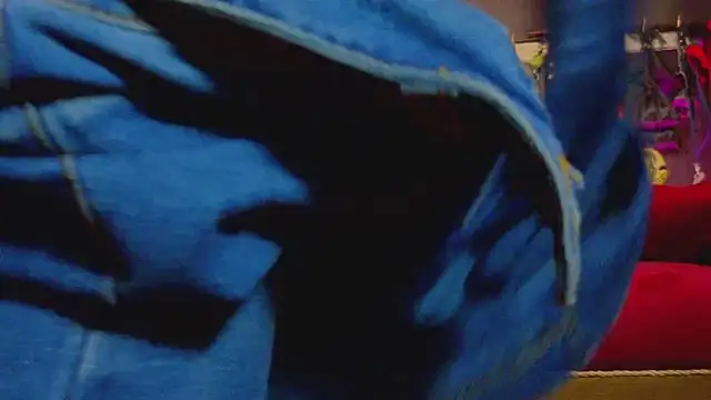 Snapshot of PerlaDivaio chatting on 24, 10, 2025 PerlaDivaio online show from 24, 10, 2025