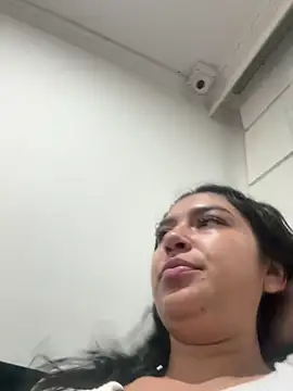 dayra angels online show from 3, 10, 2025