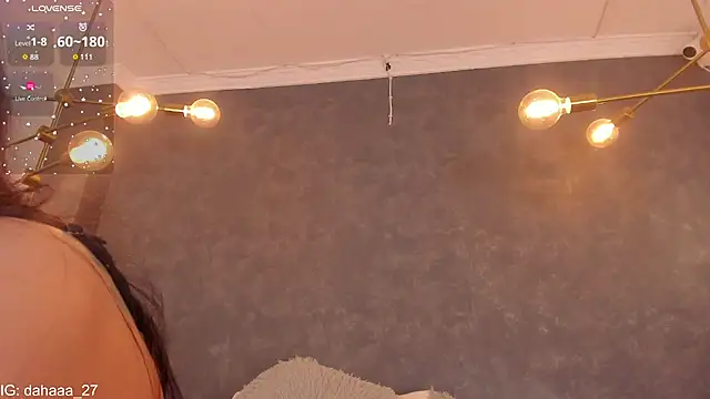 dayra angels online show from 13, 4, 2026