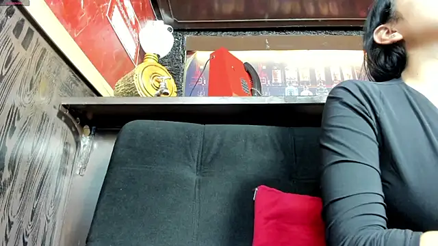 dayra angels online show from 10, 3, 2025