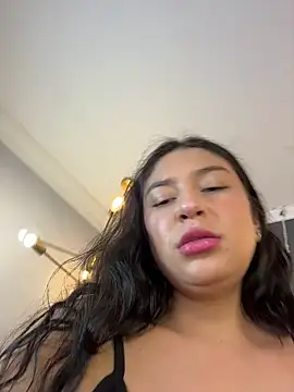 dayra angels online show from 26, 6, 2026