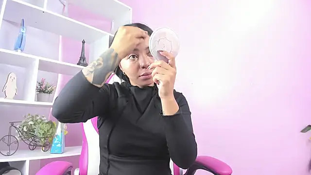 Snapshot of miss_soffi_ chatting on 7, 3, 2025 miss soffi online show from 7, 3, 2025