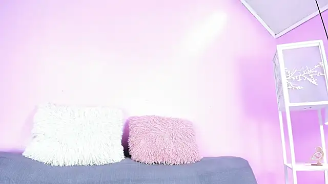 Snapshot of miss_soffi_ chatting on 8, 10, 2025 miss soffi online show from 8, 10, 2025