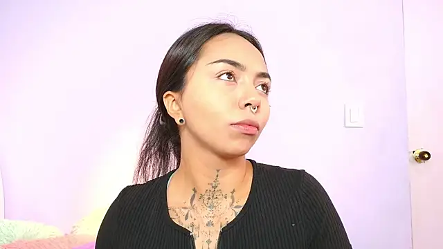 Snapshot of miss_soffi_ chatting on 30, 10, 2025 miss soffi online show from 30, 10, 2025