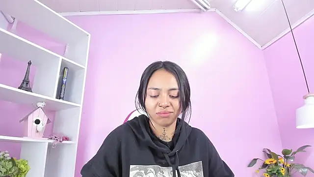 Snapshot of miss_soffi_ chatting on 25, 2, 2025 miss soffi online show from 25, 2, 2025