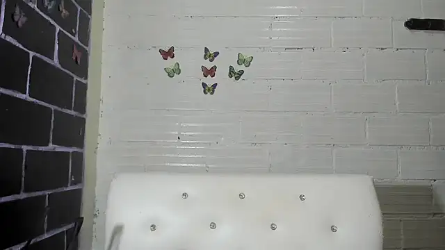 Snapshot of sarasandle chatting on 26, 11, 2025 sarasandle online show from 26, 11, 2025