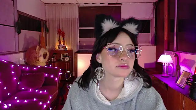 Aquamarinebubble online show from 29, 10, 2025