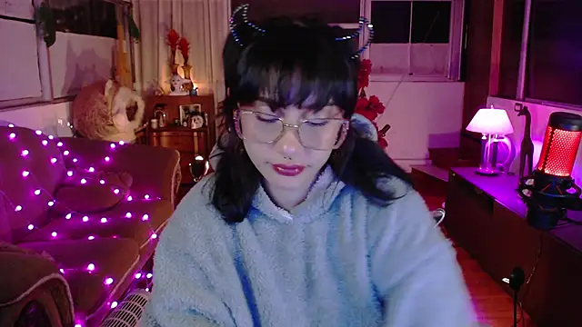 Aquamarinebubble online show from 14, 10, 2025