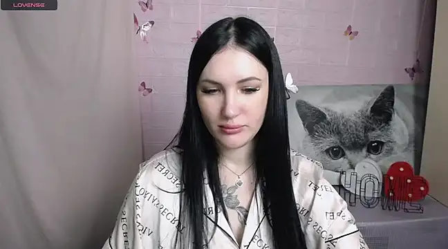 MisssShy  online show from 11, 1, 2025