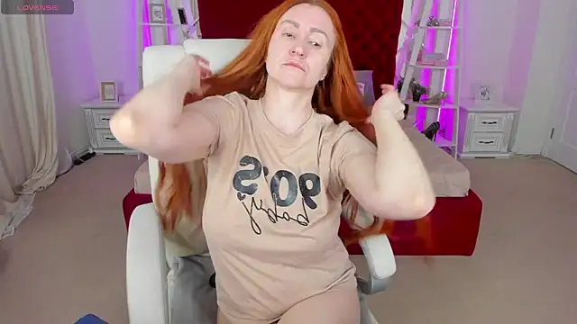 Kamilla Hot online show from 8, 5, 2026