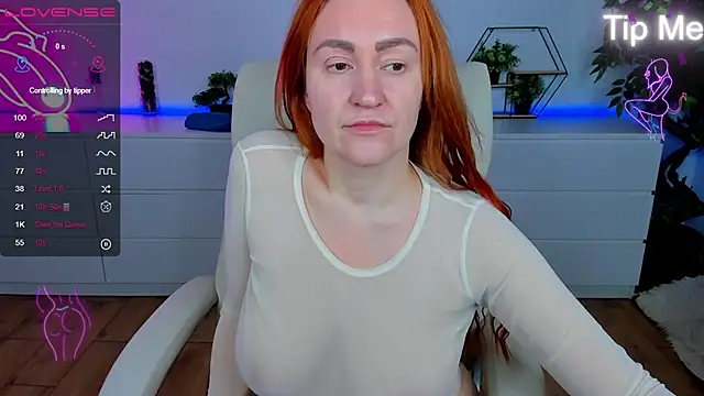 Kamilla Hot online show from 6, 11, 2025