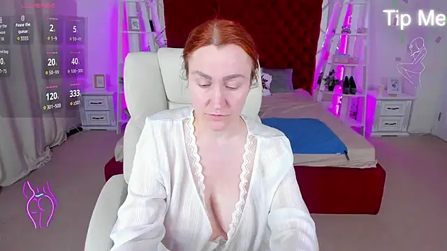 Kamilla Hot online show from 5, 7, 2026