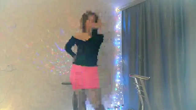 Snapshot of elenaza chatting on 30, 9, 2025 elenaza online show from 30, 9, 2025