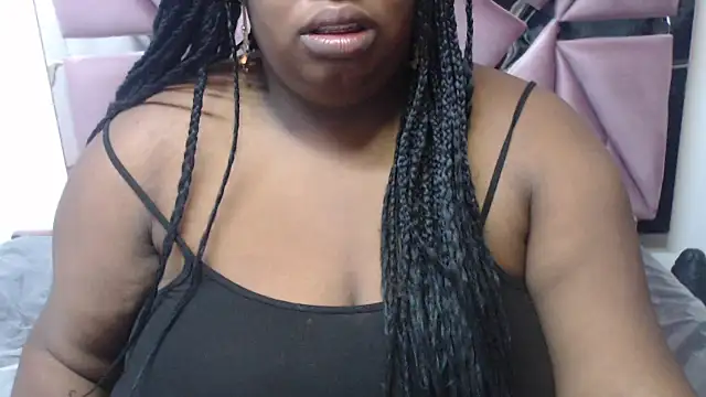 Snapshot of morenahott1 chatting on 24, 9, 2025 morenahott1 online show from 24, 9, 2025