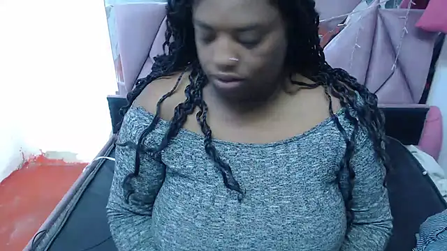 Snapshot of morenahott1 chatting on 19, 3, 2025 morenahott1 online show from 19, 3, 2025