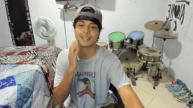 Zack falcon online show from 25, 9, 2025