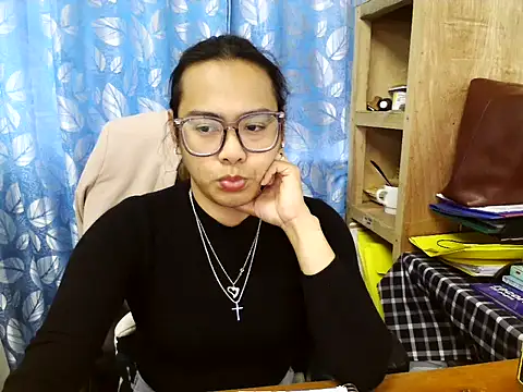 Your PrettyGirlxxx online show from 8, 5, 2026