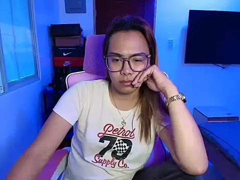 Your PrettyGirlxxx online show from 20, 2, 2026