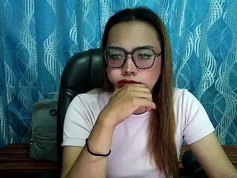 Your PrettyGirlxxx online show from 24, 9, 2025