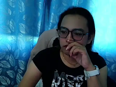 Your PrettyGirlxxx online show from 19, 10, 2025