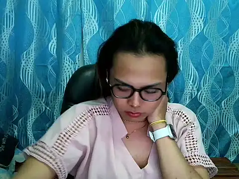 Your PrettyGirlxxx online show from 18, 9, 2025