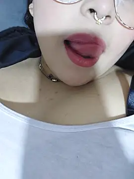 Snapshot of Hana___ chatting on 4, 6, 2026 Hana online show from 4, 6, 2026