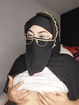 Hana    online show from 25, 3, 2026