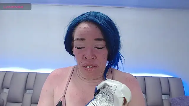 Snapshot of Kittywhiteass chatting on 19, 2, 2026 Kittywhiteass online show from 19, 2, 2026