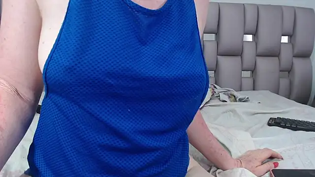 Snapshot of Kittywhiteass chatting on 21, 9, 2025 Kittywhiteass online show from 21, 9, 2025