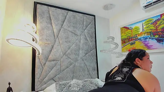 Snapshot of AmandaNordby_ chatting on 4, 3, 2025 AmandaNordby online show from 4, 3, 2025