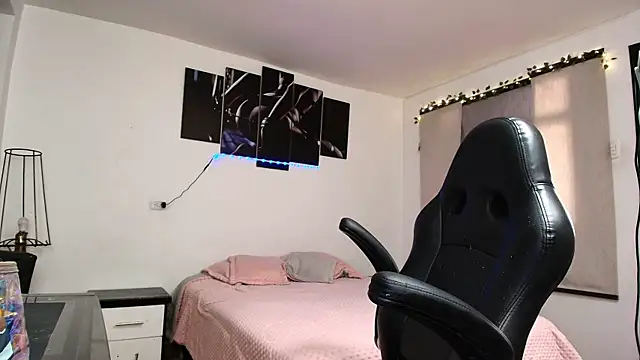 yesie hot online show from 26, 5, 2026