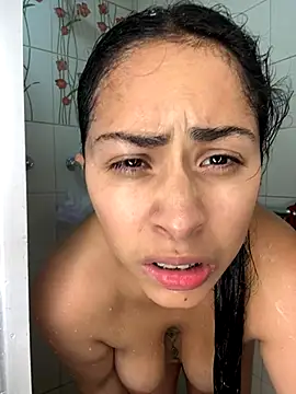 yesie hot online show from 23, 9, 2025