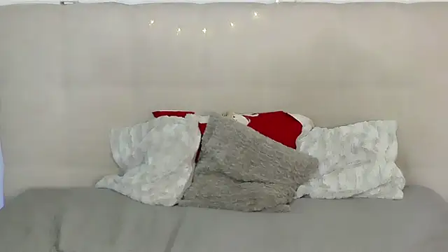 PetersEmily online show from 7, 2, 2025