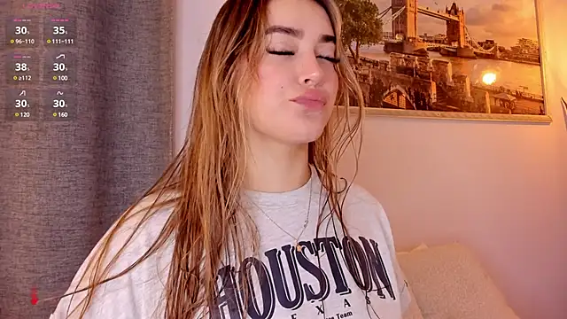 Assh lee  online show from 8, 3, 2025