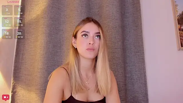 Assh lee  online show from 10, 10, 2025