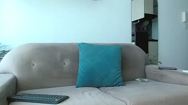 Snapshot of Robyn_Miller chatting on 4, 10, 2025 Robyn Miller online show from 4, 10, 2025