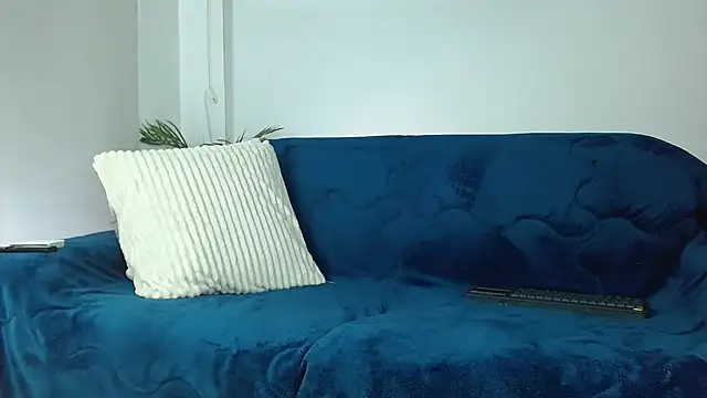 Snapshot of Robyn_Miller chatting on 25, 9, 2025 Robyn Miller online show from 25, 9, 2025